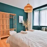 L'échasseur à Jambes Appartement *